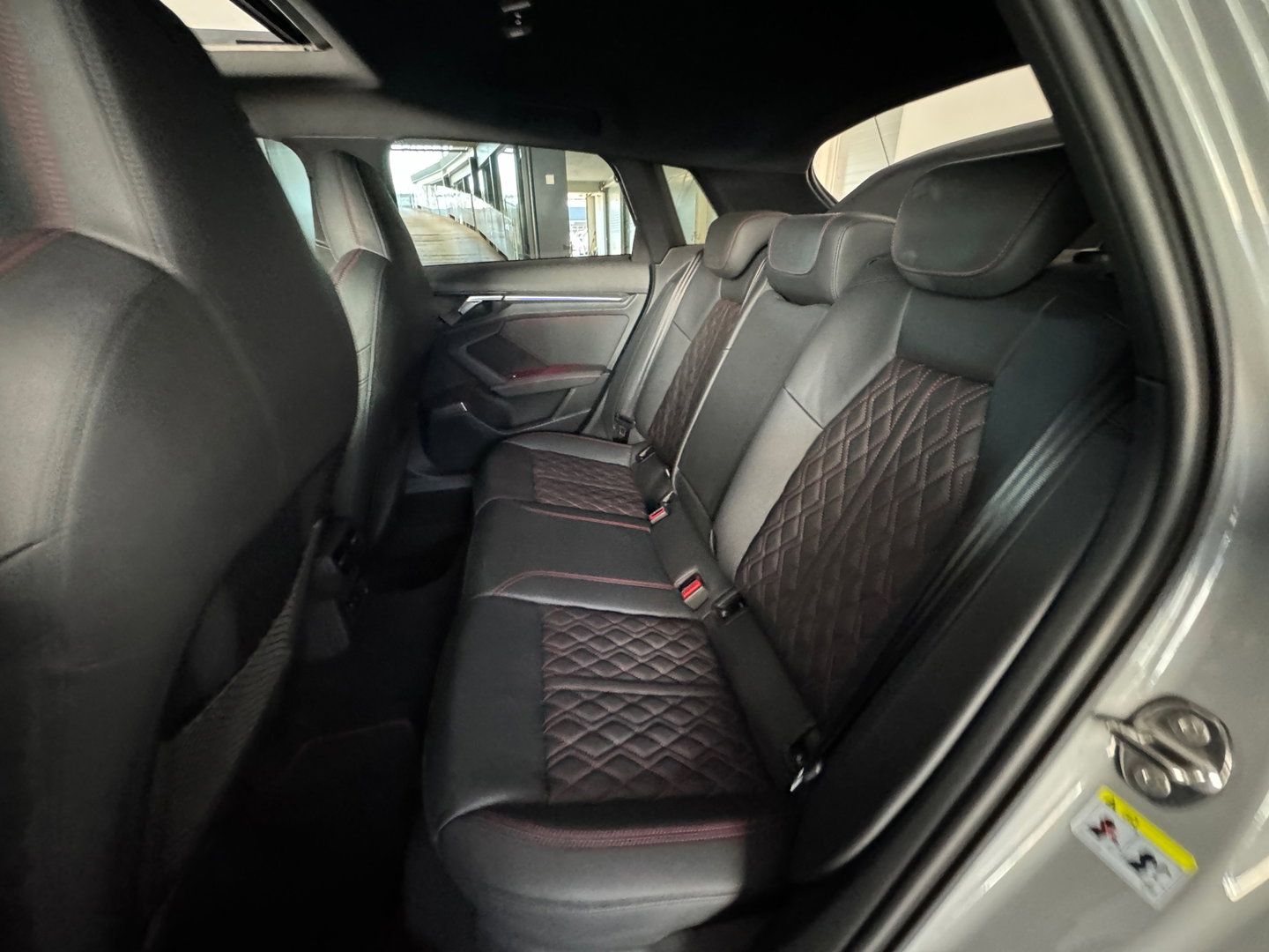 Audi S3 Sportback 2.0 TFSI quattro Pano|RS Seat|Keyless|B&O