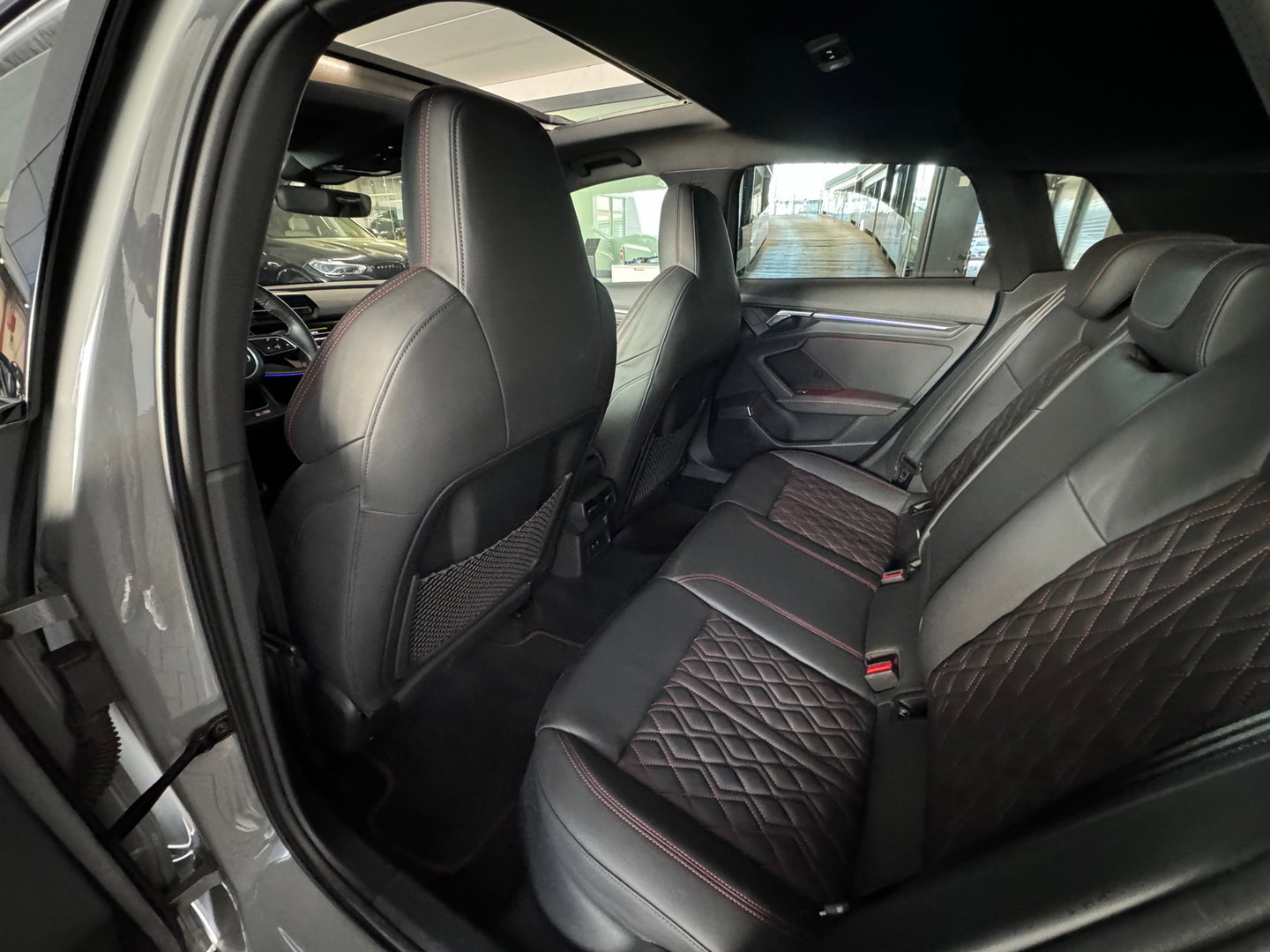 Audi S3 Sportback 2.0 TFSI quattro Pano|RS Seat|Keyless|B&O