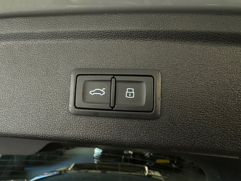 Audi S3 Sportback 2.0 TFSI quattro Pano|RS Seat|Keyless|B&O