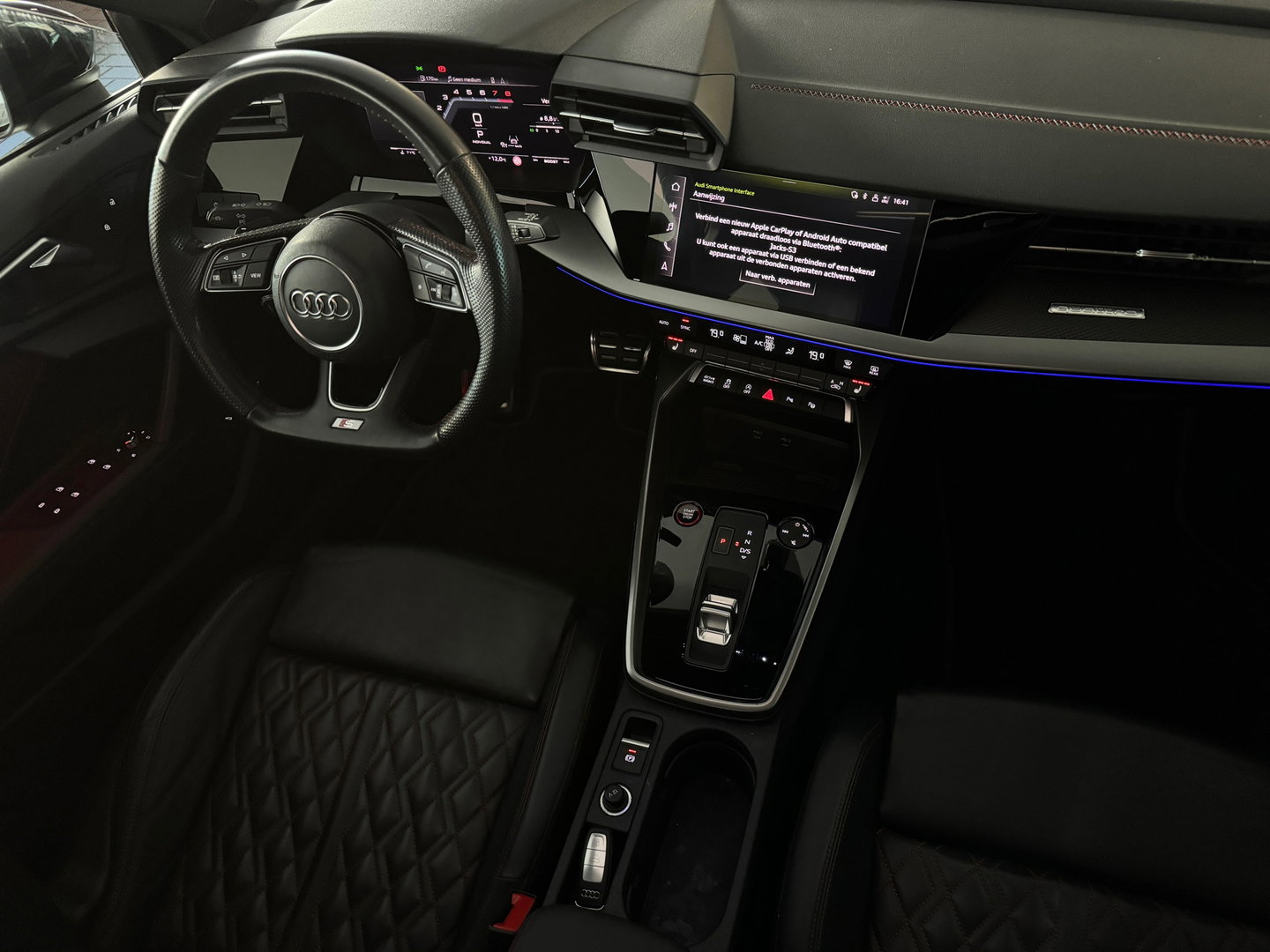 Audi S3 Sportback 2.0 TFSI quattro Pano|RS Seat|Keyless|B&O