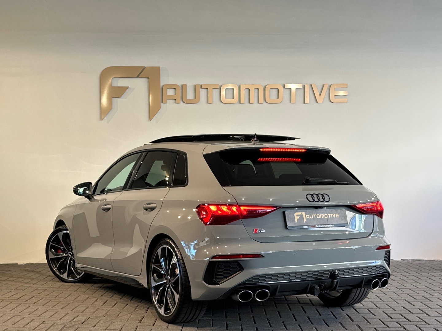 Audi S3 Sportback 2.0 TFSI quattro Pano|RS Seat|Keyless|B&O
