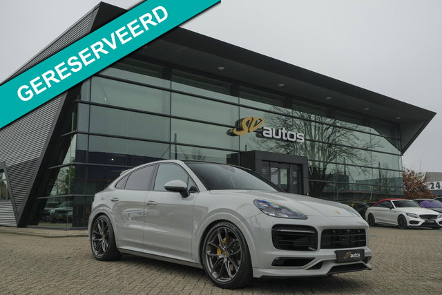Porsche Cayenne - Coupé 3.0 E-Hybrid 462PK Krijtgrijs SportDesign Luchtvering *SOH 82%* Lightweight Package Carbon Dak 4-wielsturing NLauto