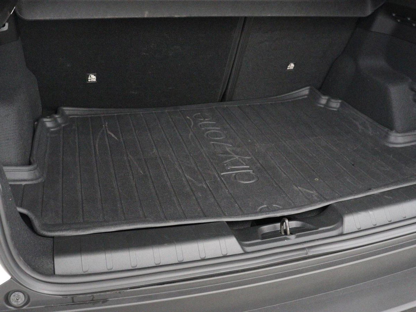 Jeep Avenger Longtitude 54 kWh | SOH 96.6% | Stoelverwarming | Carplay | Navigatie | Full LED | Warmtepomp | Keyless | Climate control | Digital Cockpit | Cruise control