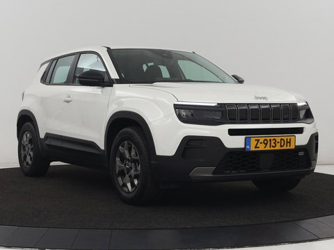 Jeep Avenger Longtitude 54 kWh | SOH 96.6% | Stoelverwarming | Carplay | Navigatie | Full LED | Warmtepomp | Keyless | Climate control | Digital Cockpit | Cruise control