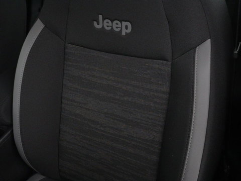 Jeep Avenger Longtitude 54 kWh | SOH 96.6% | Stoelverwarming | Carplay | Navigatie | Full LED | Warmtepomp | Keyless | Climate control | Digital Cockpit | Cruise control