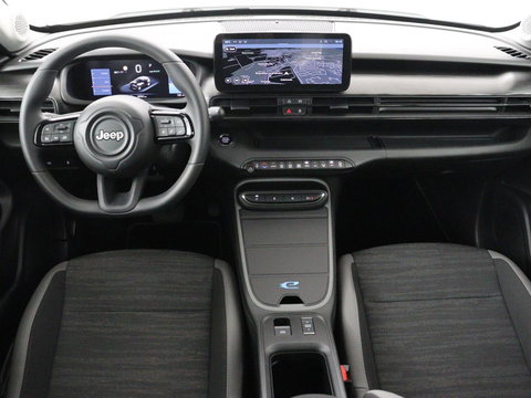 Jeep Avenger Longtitude 54 kWh | SOH 96.6% | Stoelverwarming | Carplay | Navigatie | Full LED | Warmtepomp | Keyless | Climate control | Digital Cockpit | Cruise control