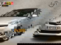 Toyota Verso-S - 1.3 VVT-i Dynamic Automaat (PANORAMADAK, NAVIGATIE, CAMERA, SPORTSTOELEN, CRUISE, LM VELGEN, NIEUWE APK, NIEUWSTAAT)