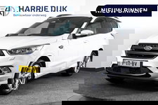 Ford Kuga - 1.5 EcoBoost 150 PK ST Line | Cruise | Winterpakket | PDC | Camera | Bi-Xenon | NAV + App. Connect | ECC | Elek. Klep | Afn. Trekhaak | LM 18" |