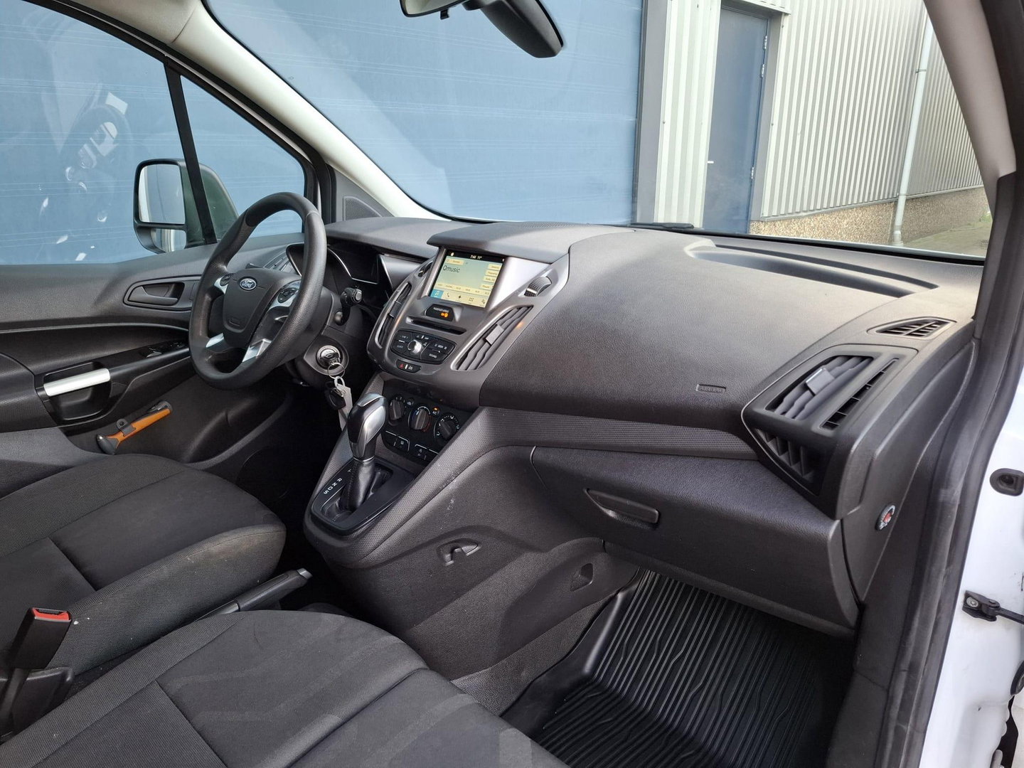 Ford Transit Connect 1.5 TDCI L2 Trend AIRCO / CRUISE CONTROLE / CAMERA / AUTOMAAT / EURO 6