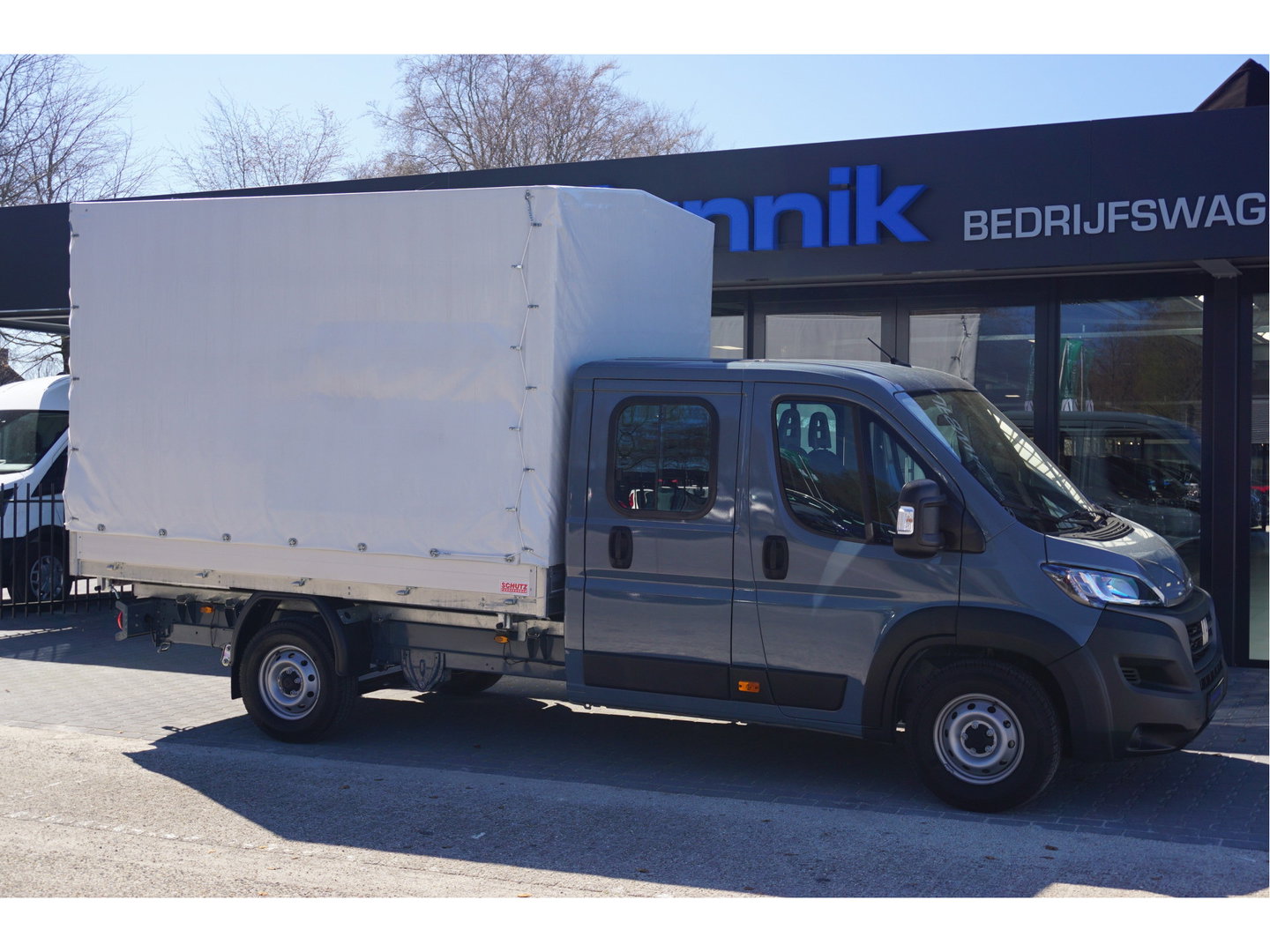 Fiat Ducato 35 Maxi DOKA 180PK 3-Zijdige Kipper AUT 10" Scherm, Navi, Climate, Camera!! NR. K01*