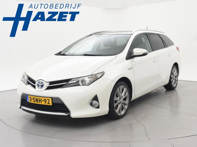 Toyota Auris - Touring Sports 1.8 HYBRID AUT. + PANORAMA | CAMERA | NAVIGATIE | 17 INCH | PRIVACY GLASS