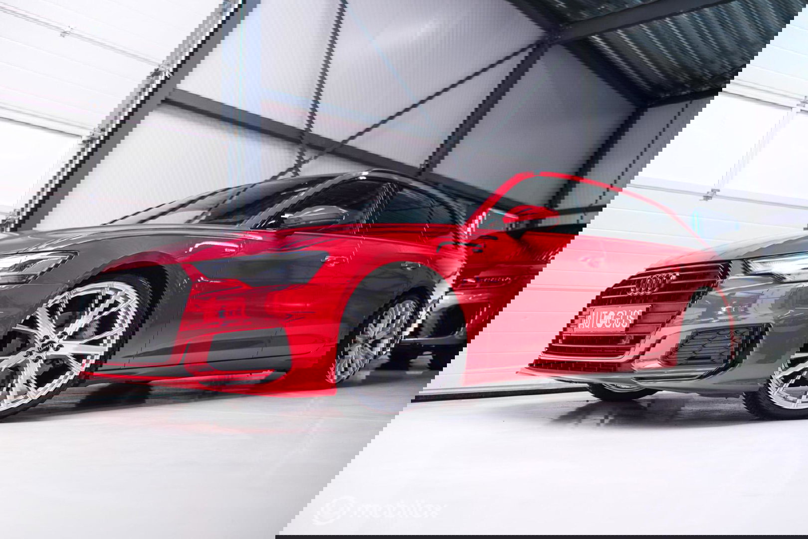 Audi A6 Avant 45 TFSI S edition 265 pk | Tango Rood | S6 look | NL auto NAP | Panoramadak | 21 inch | S line | Camera | LED |