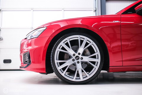 Audi A6 Avant 45 TFSI S edition 265 pk | Tango Rood | S6 look | NL auto NAP | Panoramadak | 21 inch | S line | Camera | LED |