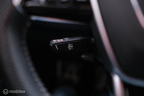 Audi A6 Avant 45 TFSI S edition 265 pk | Tango Rood | S6 look | NL auto NAP | Panoramadak | 21 inch | S line | Camera | LED |