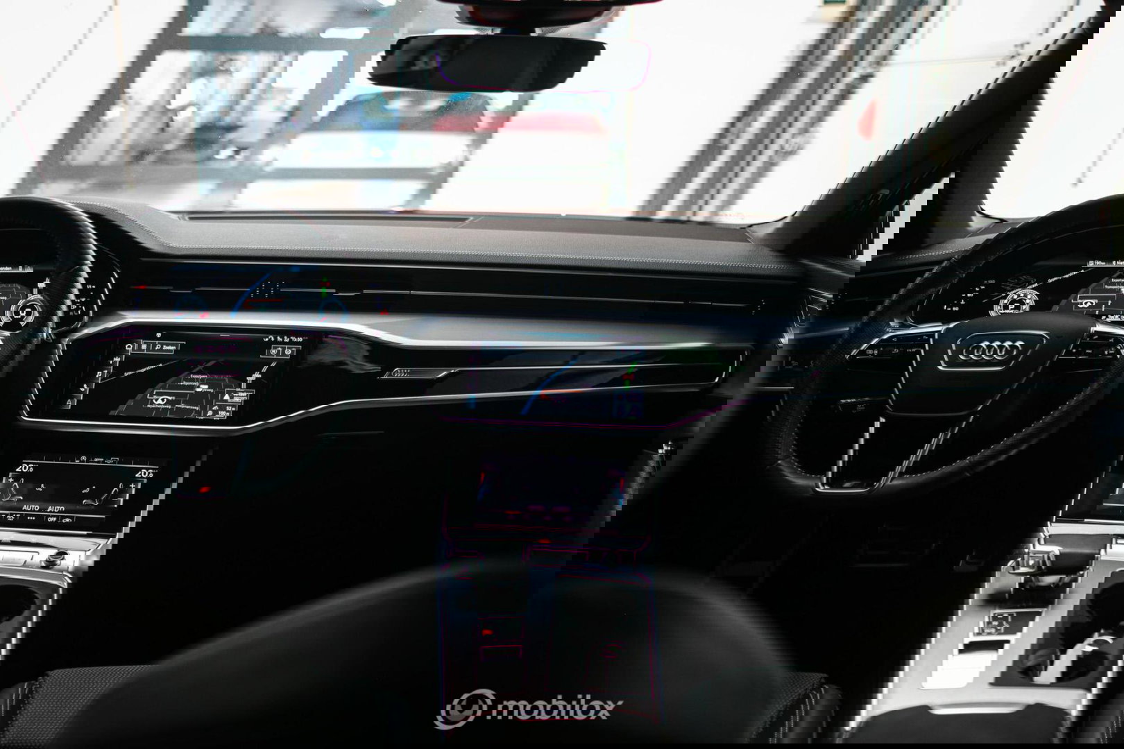 Audi A6 Avant 45 TFSI S edition 265 pk | Tango Rood | S6 look | NL auto NAP | Panoramadak | 21 inch | S line | Camera | LED |