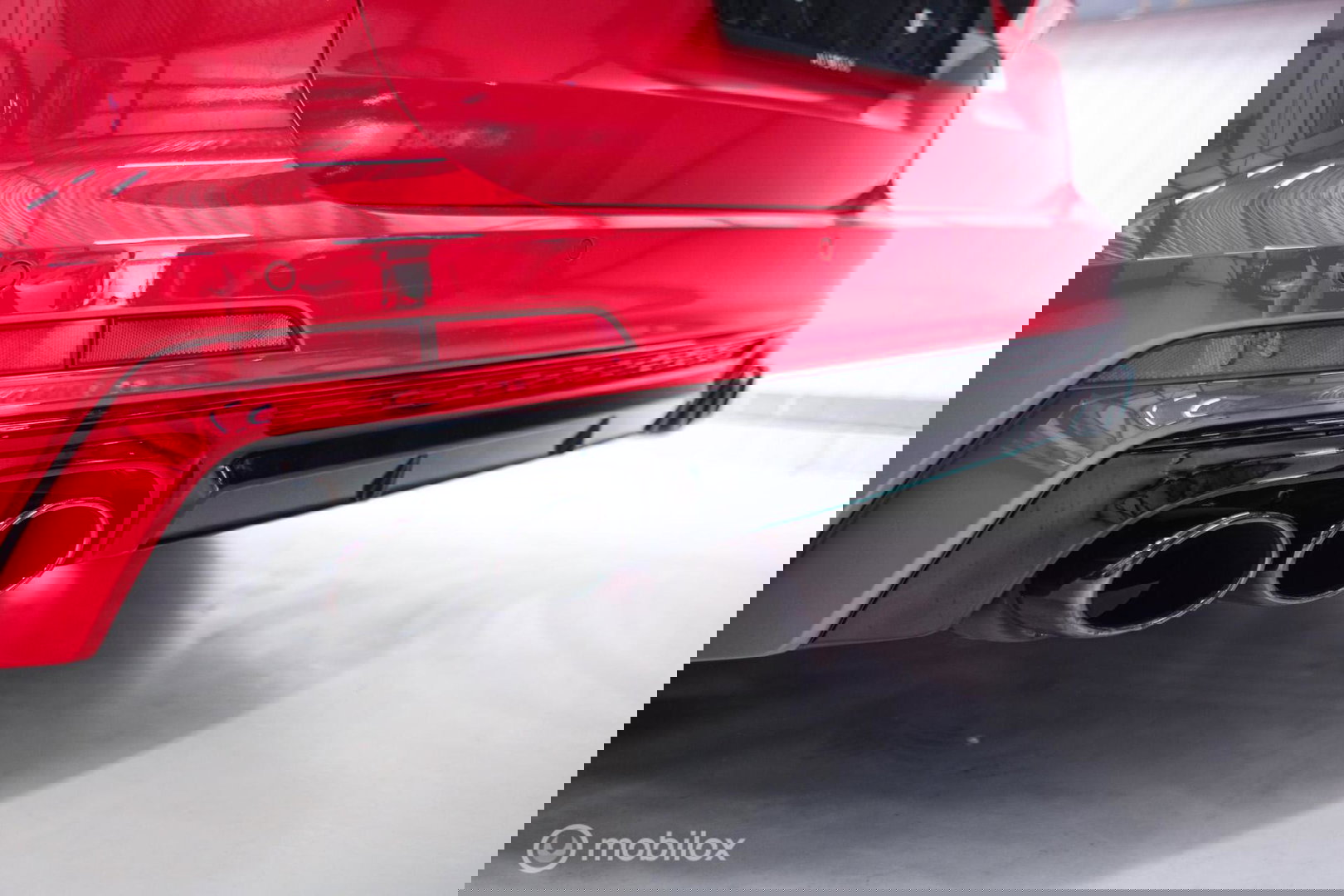 Audi A6 Avant 45 TFSI S edition 265 pk | Tango Rood | S6 look | NL auto NAP | Panoramadak | 21 inch | S line | Camera | LED |