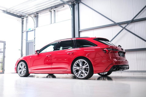 Audi A6 Avant 45 TFSI S edition 265 pk | Tango Rood | S6 look | NL auto NAP | Panoramadak | 21 inch | S line | Camera | LED |