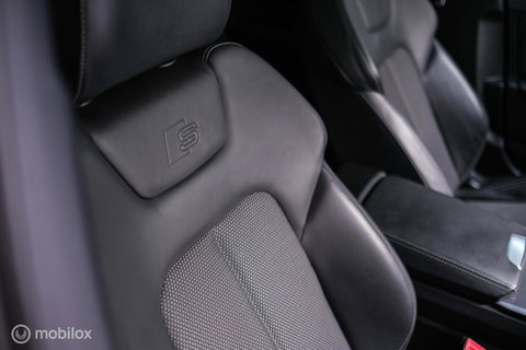 Audi A6 Avant 45 TFSI S edition 265 pk | Tango Rood | S6 look | NL auto NAP | Panoramadak | 21 inch | S line | Camera | LED |