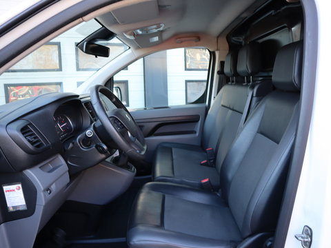 Peugeot Expert 231S 2.0 BlueHDI 123pk L2 - CarPlay - 3 Zits - Premium Pack