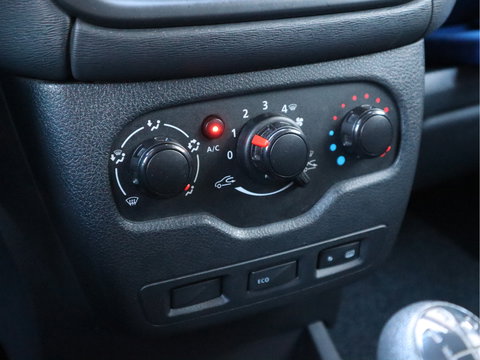 Dacia Dokker 1.5 dCi Euro 6 - 90pk - Marge - Trekhaak - Airco