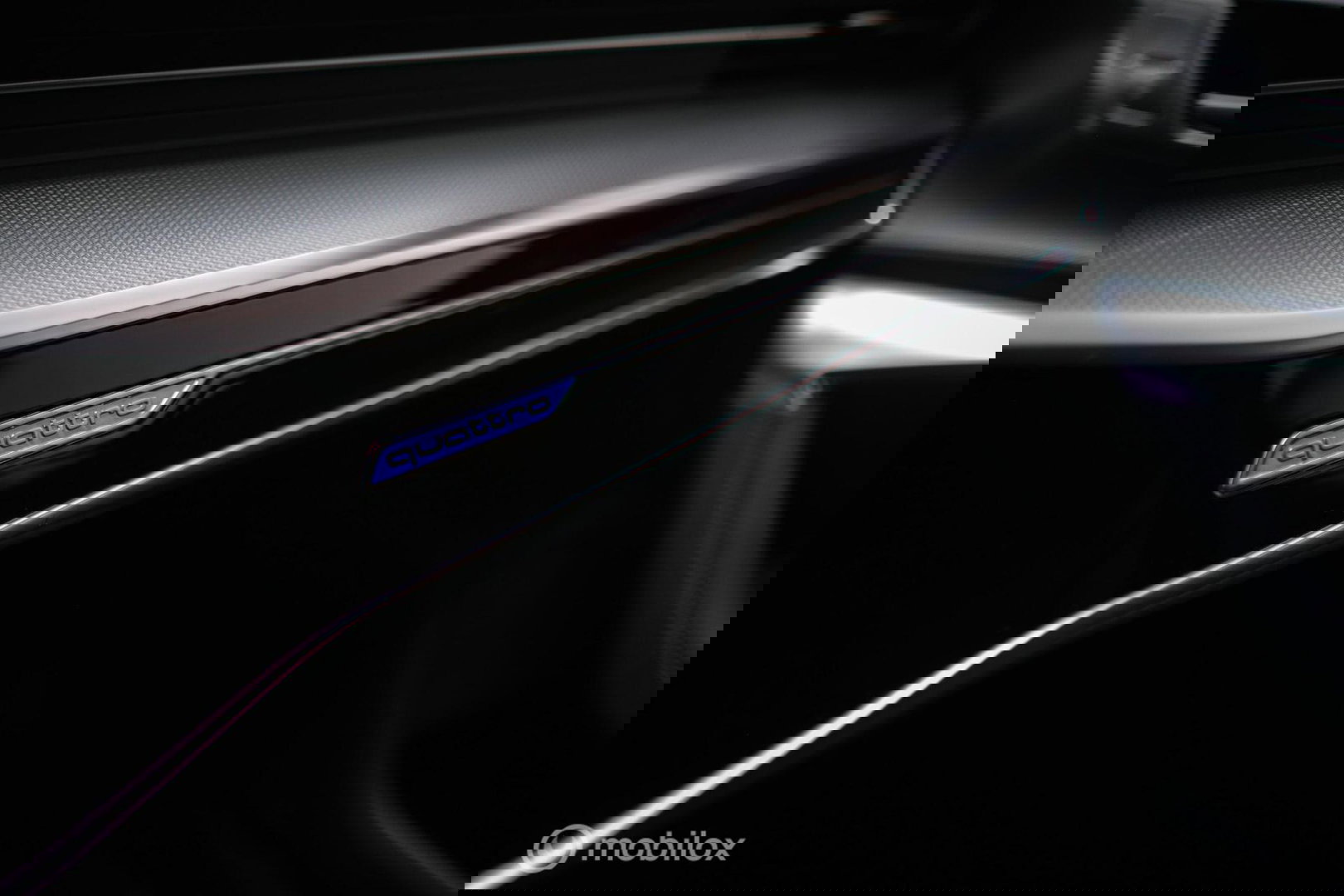 Audi A6 Allroad quattro 50 TDI 285 pk | Luchtvering | Nightvision | B&O | Panorama | Trekhaak | Matrixled | Gaviaal groen | Audi AG auto | uniek