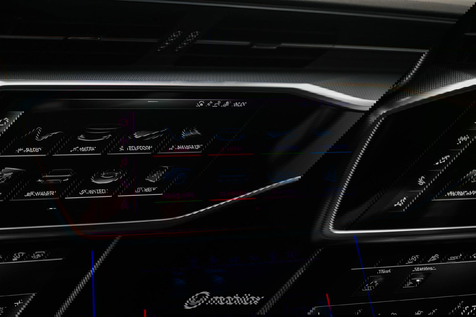 Audi A6 Allroad quattro 50 TDI 285 pk | Luchtvering | Nightvision | B&O | Panorama | Trekhaak | Matrixled | Gaviaal groen | Audi AG auto | uniek