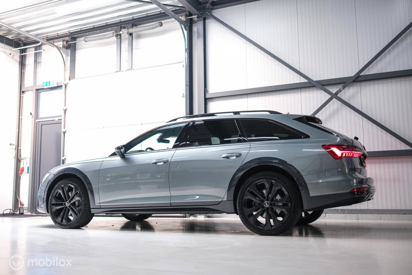 Audi A6 Allroad quattro 50 TDI 285 pk | Luchtvering | Nightvision | B&O | Panorama | Trekhaak | Matrixled | Gaviaal groen | Audi AG auto | uniek