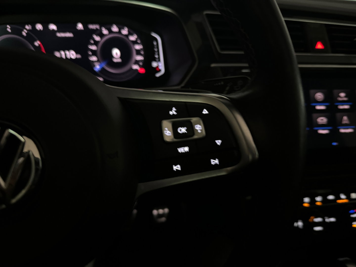 Volkswagen Tiguan Allspace 1.5 TSI Business R Line 7p. Pano