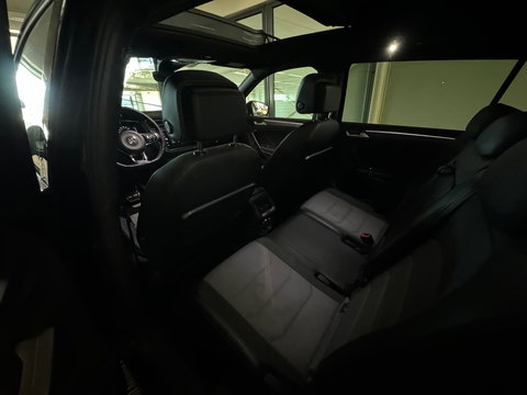 Volkswagen Tiguan Allspace 1.5 TSI Business R Line 7p. Pano