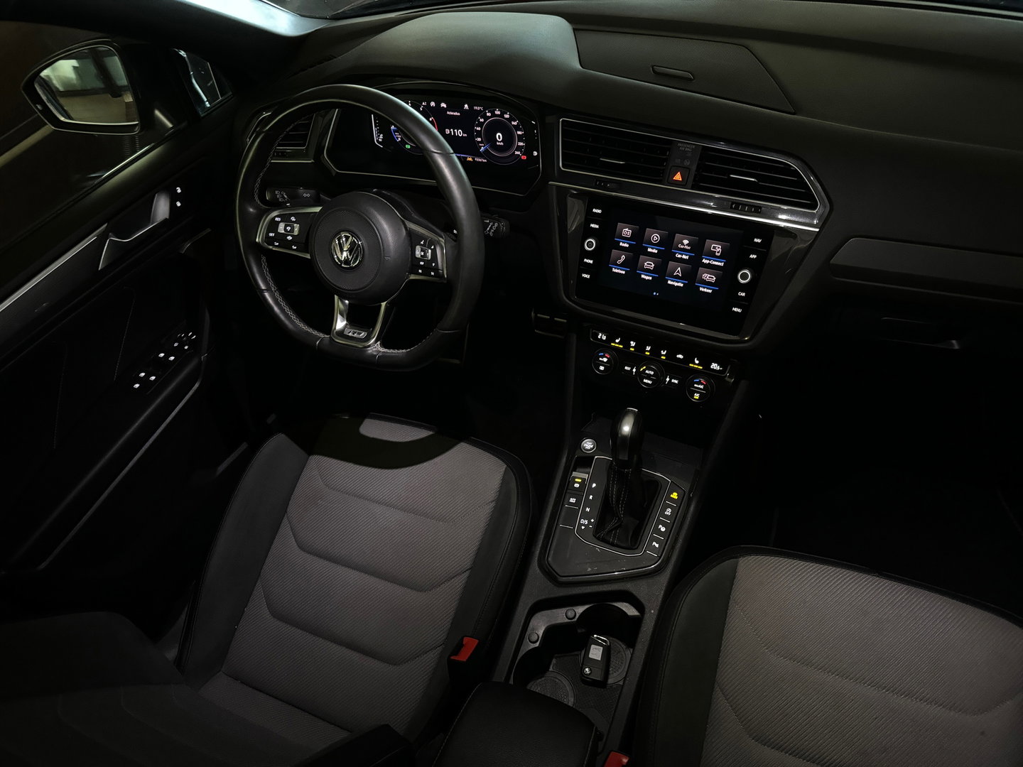 Volkswagen Tiguan Allspace 1.5 TSI Business R Line 7p. Pano