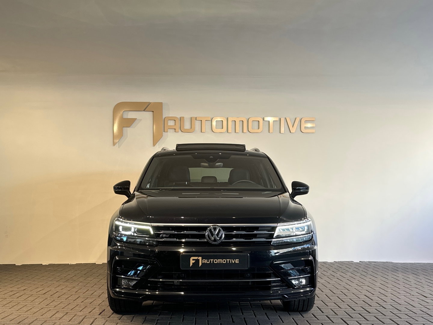 Volkswagen Tiguan Allspace 1.5 TSI Business R Line 7p. Pano