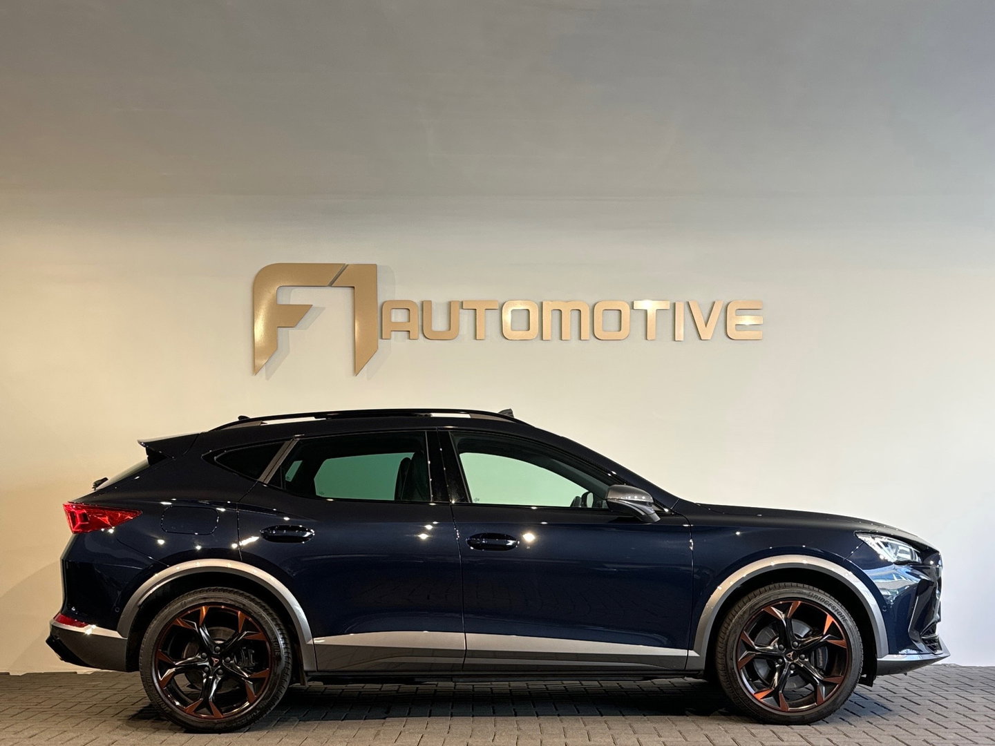 CUPRA Formentor 1.4 e-Hybrid VZ Copper Edition Pano|Kuip|VOL