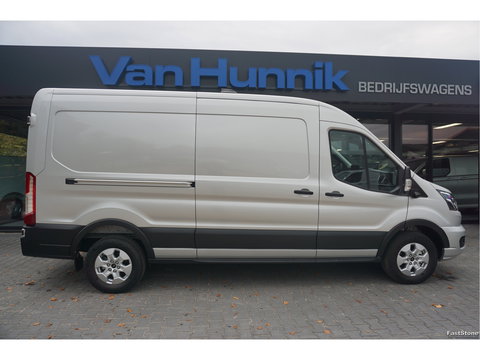 Ford Transit 350L L3H2 Limited AUT-10 RWD 165PK BPM VRIJ 3.5T Trekhaak, Navi, Adap. Cruise, 360° Cam!! NR. A214