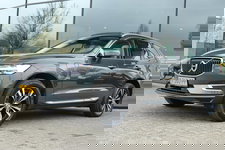 Volvo XC60 - 2.0 PLUG-IN RECHARGE T6 AWD BUSINESS PRO | PANO | TREKHAAK | CARPLAY | CAMERA | ACC | HUD | KEY-LESS | BLIS