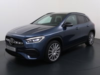 Mercedes-Benz GLA - 250e AMG // Trekhaak // Distronic // Headup Display // Memory // 360 Camera // Panoramadak // Leder // 20" LM // Sfeerverlichting // Carplay