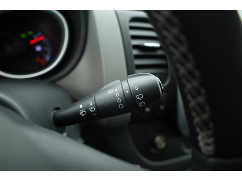 Renault Trafic 1.6 dCi T29 L2H1 DC Comfort | BPM vrij | 6 Pers. | Cruise Control | Airco | PDC+A | Android Auto |