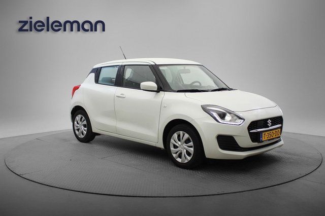 Suzuki Swift - 1.2 Comfort Smart Hybrid - Airco, adap. Cruise, DAB, LED