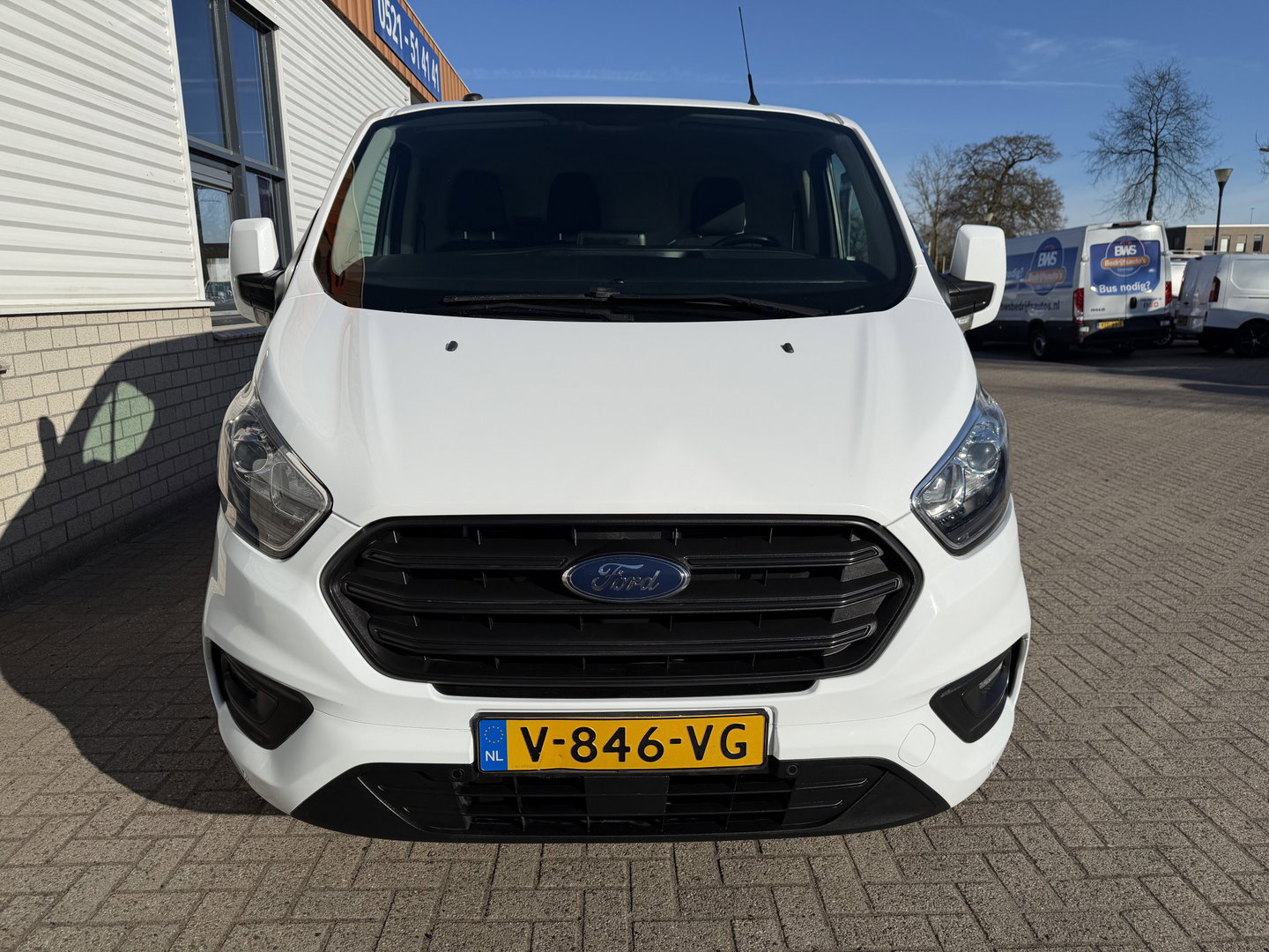 Ford Transit Custom 280 2.0 TDCI 130pk L1H1 Trend / vaste prijs rijklaar € 13.950 ex btw / euro 6 diesel / bpm vrij / trekhaak 2500 kg / airco / cruise / navigatie / pdc voor en achter