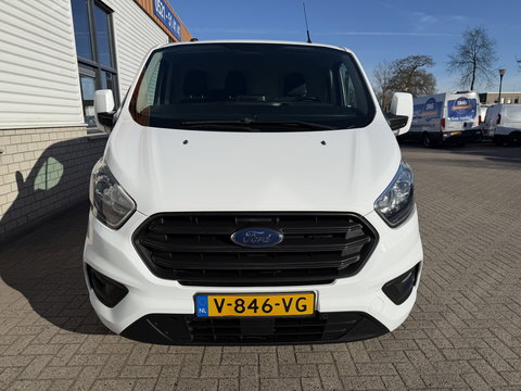 Ford Transit Custom 280 2.0 TDCI 130pk L1H1 Trend / vaste prijs rijklaar € 13.950 ex btw / euro 6 diesel / bpm vrij / trekhaak 2500 kg / airco / cruise / navigatie / pdc voor en achter