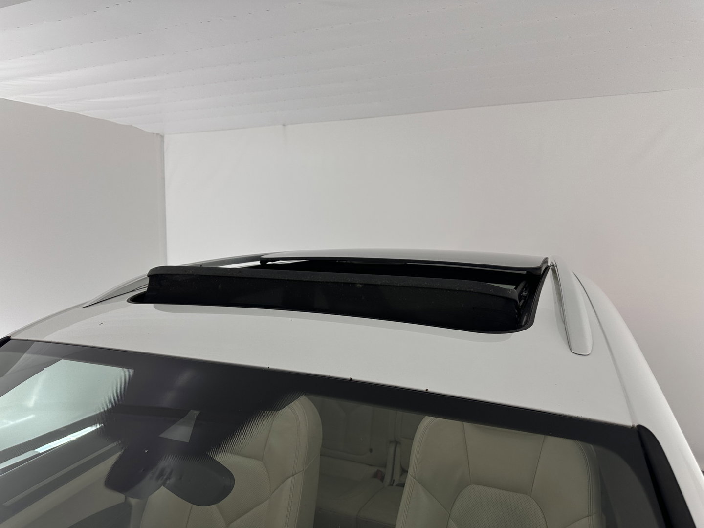 Porsche Cayenne 3.0 D Platinum Edition AWD Aut. *PANO | LEATHER | XENON | BOSE-AUDIO | CAMERA | HEATED-COMFORTSEATS | NAVI-FULLMAP | BLINDSPOT | AIRSUSPENSION | ECC | SHIFTPADDLES | PDC | CRUISE | 20''ALU*