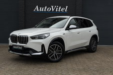 BMW X1 - xDrive30e X-Line | Widescreen Facelift | Sportleder | Trekhaak | Camera | Comfort Access