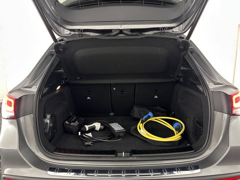 Mercedes-Benz GLA 250 e AMG Limited Business Solution (Plug-In) (INCL-BTW) Aut. *PANO | LEATHER-MICROFIBRE | MEMORY-PACK | WIDESCREEN-COCKPIT | MULTIBEAM-LED | AMBIENTLIGHT | KEYLESS | CAMERA | M-BUX-NAVI | ECC | SHIFTPADDLES | PDC | CRUISE | DAB | HEATED