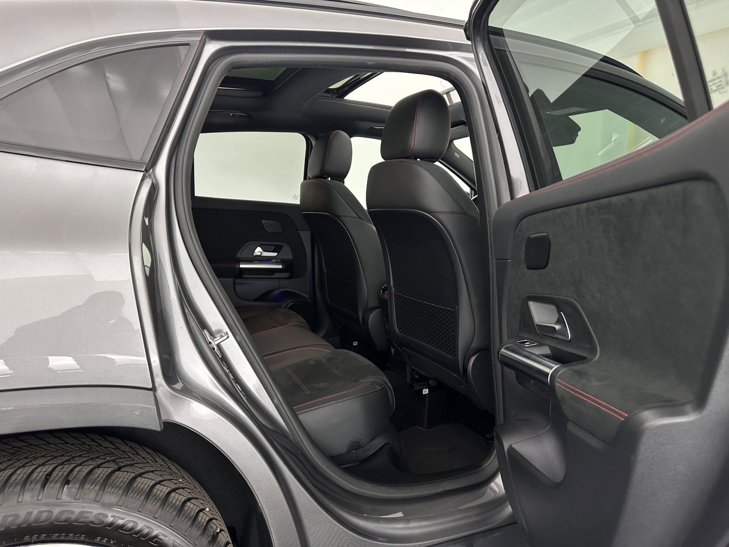 Mercedes-Benz GLA 250 e AMG Limited Business Solution (Plug-In) (INCL-BTW) Aut. *PANO | LEATHER-MICROFIBRE | MEMORY-PACK | WIDESCREEN-COCKPIT | MULTIBEAM-LED | AMBIENTLIGHT | KEYLESS | CAMERA | M-BUX-NAVI | ECC | SHIFTPADDLES | PDC | CRUISE | DAB | HEATED