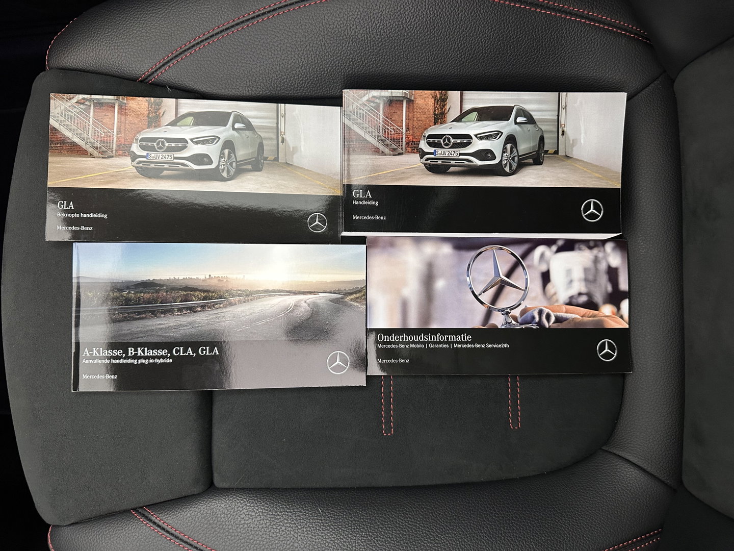 Mercedes-Benz GLA 250 e AMG Limited Business Solution (Plug-In) (INCL-BTW) Aut. *PANO | LEATHER-MICROFIBRE | MEMORY-PACK | WIDESCREEN-COCKPIT | MULTIBEAM-LED | AMBIENTLIGHT | KEYLESS | CAMERA | M-BUX-NAVI | ECC | SHIFTPADDLES | PDC | CRUISE | DAB | HEATED