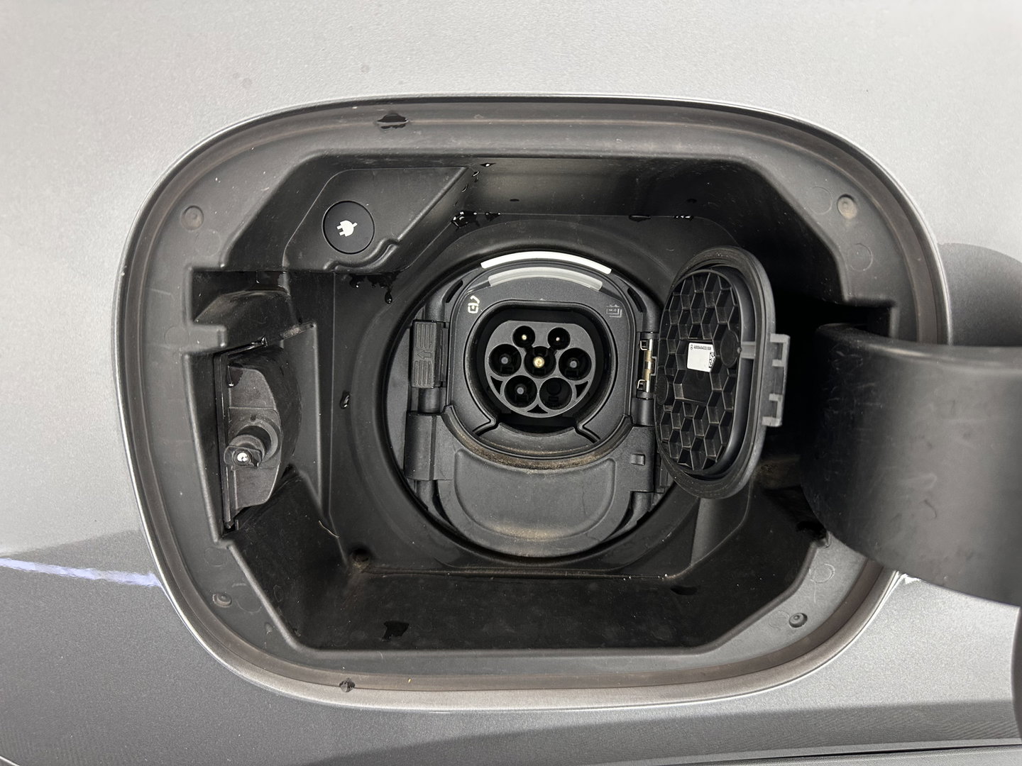 Mercedes-Benz GLA 250 e AMG Limited Business Solution (Plug-In) (INCL-BTW) Aut. *PANO | LEATHER-MICROFIBRE | MEMORY-PACK | WIDESCREEN-COCKPIT | MULTIBEAM-LED | AMBIENTLIGHT | KEYLESS | CAMERA | M-BUX-NAVI | ECC | SHIFTPADDLES | PDC | CRUISE | DAB | HEATED