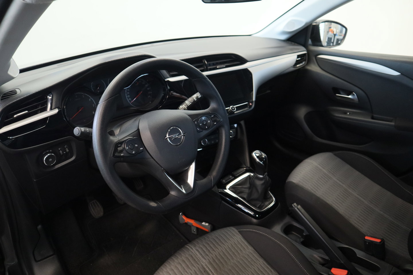 Opel Corsa 1.2 Edition Carplay Airco CruiseControl 24 Maanden garantie* (Vraag naar de voorwaarden)