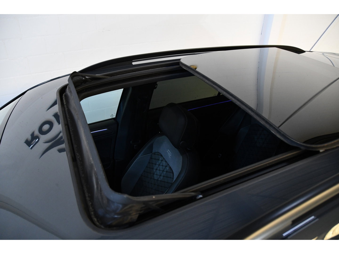 Volkswagen Tiguan 1.5 TSI R-Line*Full-option*Pano*Cam*Keyless*Elk-trekhaak