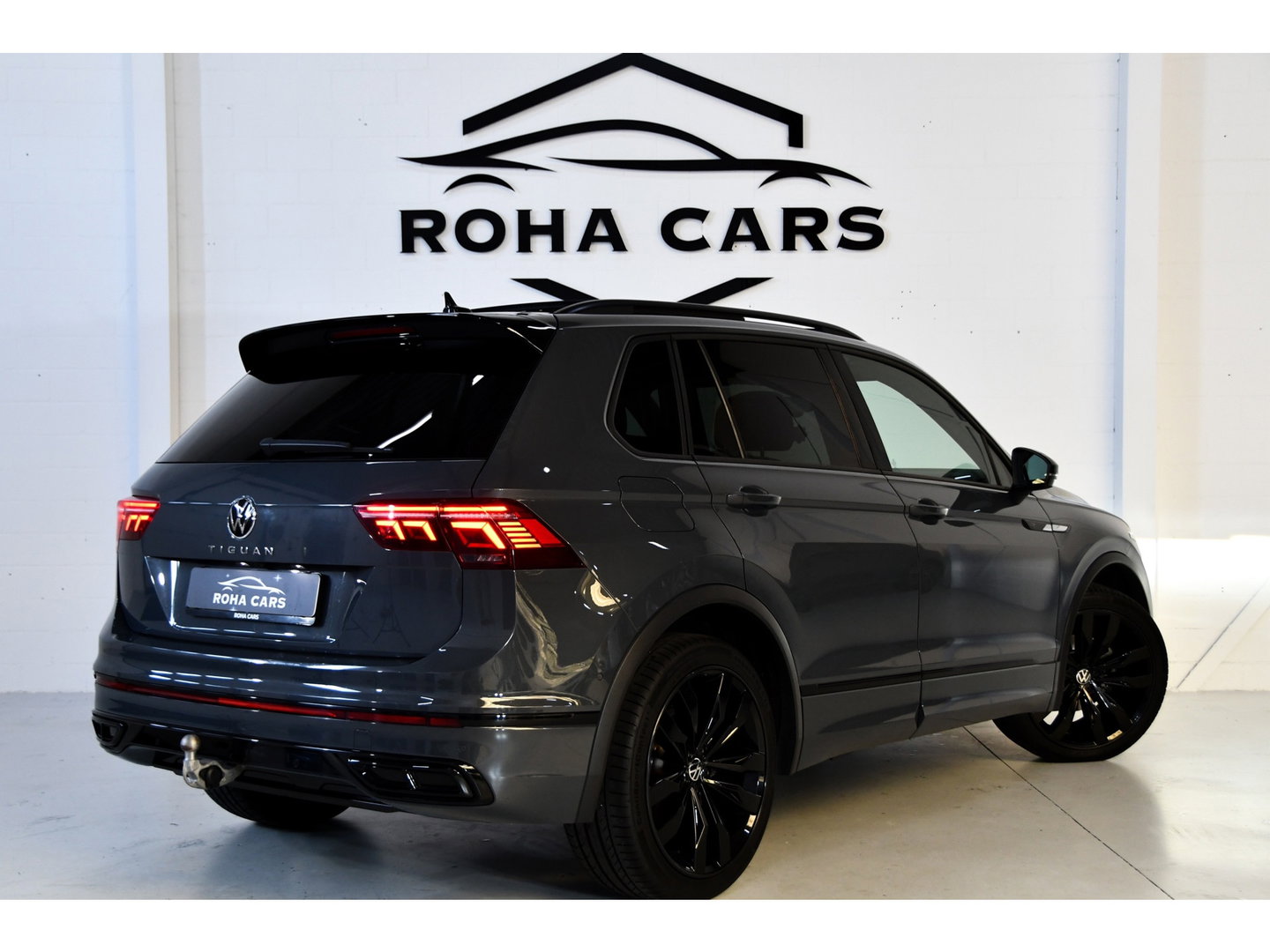 Volkswagen Tiguan 1.5 TSI R-Line*Full-option*Pano*Cam*Keyless*Elk-trekhaak