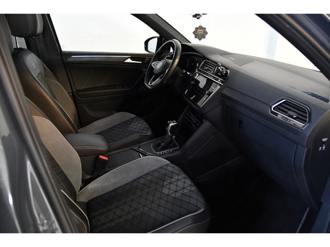 Volkswagen Tiguan 1.5 TSI R-Line*Full-option*Pano*Cam*Keyless*Elk-trekhaak