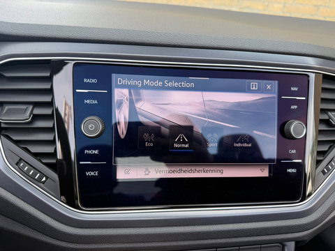 Volkswagen T-Roc Cabrio 1.5 TSI R-Line Beats|Leder|ACC|Camera|Keyless|Carplay